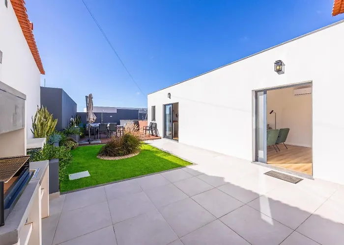 Sun House Ab * Calheta (Madeira)