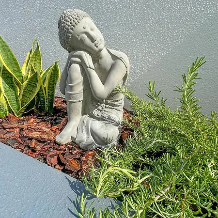 Sun House Ab カリェタ