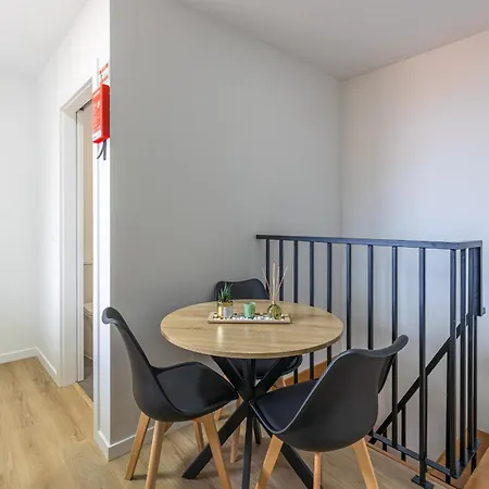 Sun House Ab カリェタ