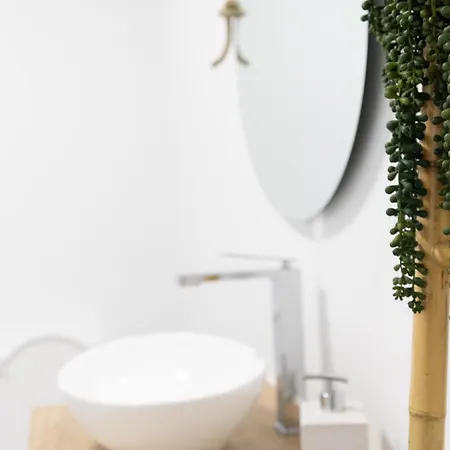 Villa Sun House Ab *